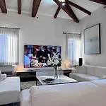 Διαμέρισμα Le Masque Terrace Prestige *