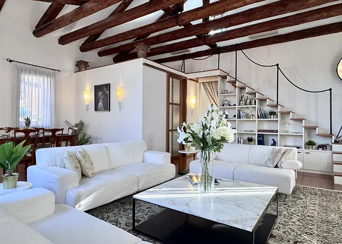 Le Masque Terrace Prestige *