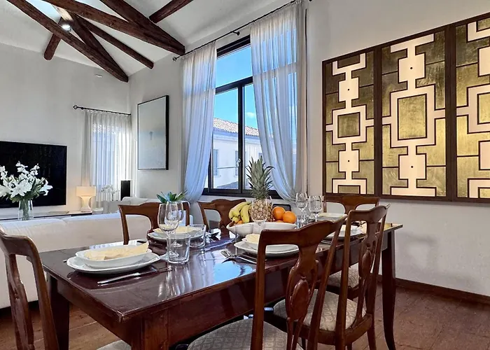 Le Masque Terrace Prestige *