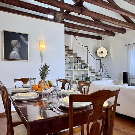 Le Masque Terrace Prestige *